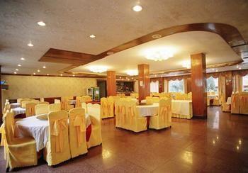 לשאן Emeishan Hotel מראה חיצוני תמונה