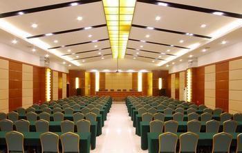 לשאן Emeishan Hotel מראה חיצוני תמונה